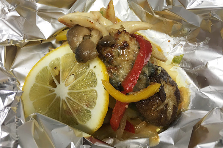 牡蠣のホイル焼き 牡蠣ングダム 広島はしご牡蠣