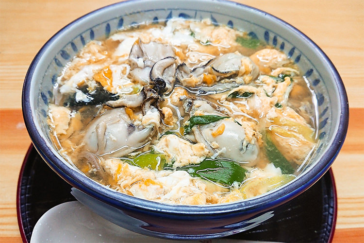 カキとじそば 牡蠣ングダム 広島はしご牡蠣