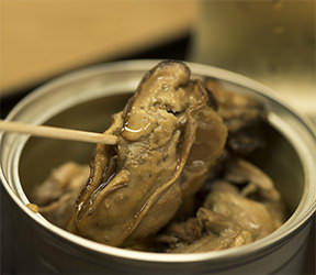 缶つまＳmokeかき 牡蠣ングダム 広島はしご牡蠣