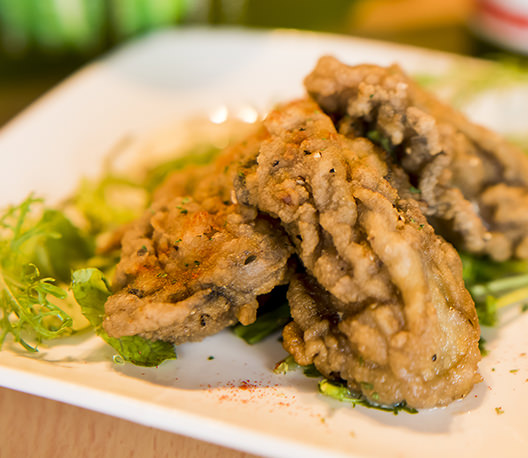 牡蠣の天ぷら 牡蠣ングダム 広島はしご牡蠣