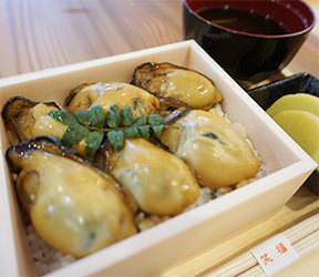 かき飯 牡蠣ングダム 広島はしご牡蠣